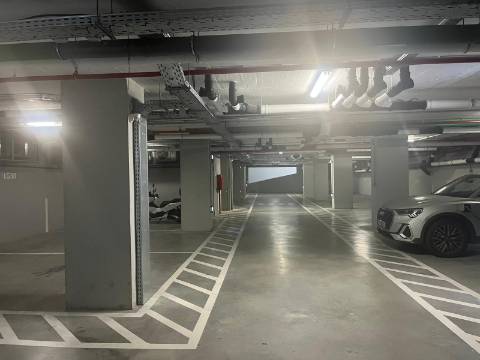 Duplex exclusivo com 3 varandas, zona privilegiada do Porto