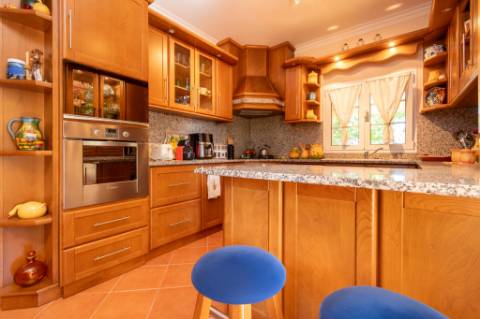 Moradia T3+1 em Refóios do Lima