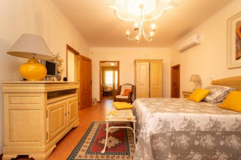 Moradia T3+1 em Refóios do Lima