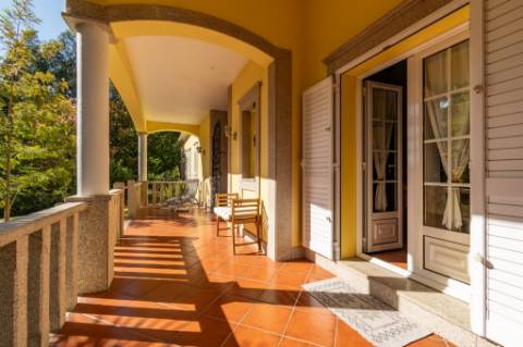 Moradia T3+1 em Refóios do Lima