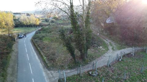 Terreno com mais de 1.400 m² em Prozelo - Arcos de Valdevez