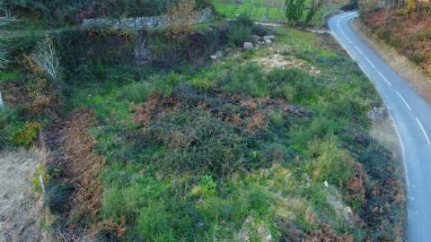 Terreno com mais de 1.400 m² em Prozelo - Arcos de Valdevez