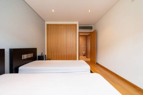 T2 | Último andar c/ rooftop privado e churrasqueira | Mobilado | Garagem Fechada Vila Fonche, Arcos de Valdevez