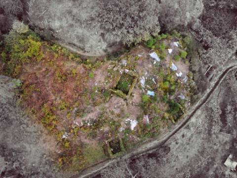 Propriedade com 3 ruinas