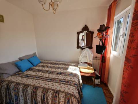 Quinta com rio no interior e exterior