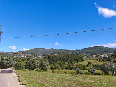 Nova construção T3 ou T4 em Labruja