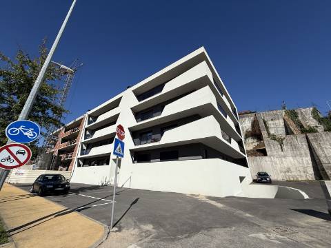 Apartamento T3 NOVO e Luxuoso em Ponte da Barca