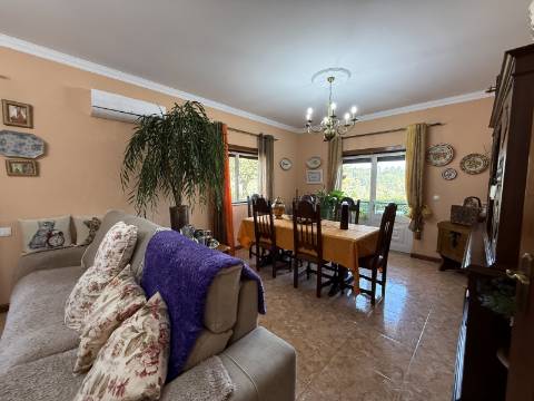 Moradia V3 c/ Vistas Rio em Vila Nova de Muía, Ponte da Barca