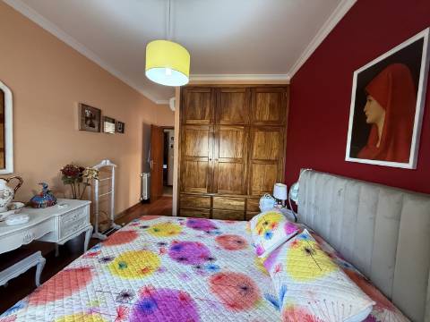 Moradia V3 c/ Vistas Rio em Vila Nova de Muía, Ponte da Barca