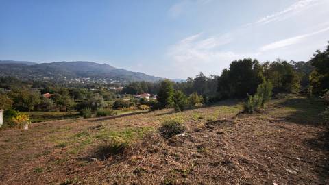 Terreno para construção em Refoios