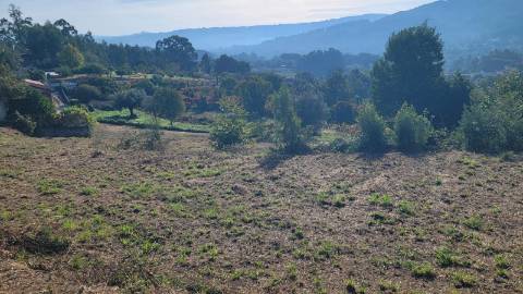Terreno para construção em Refoios