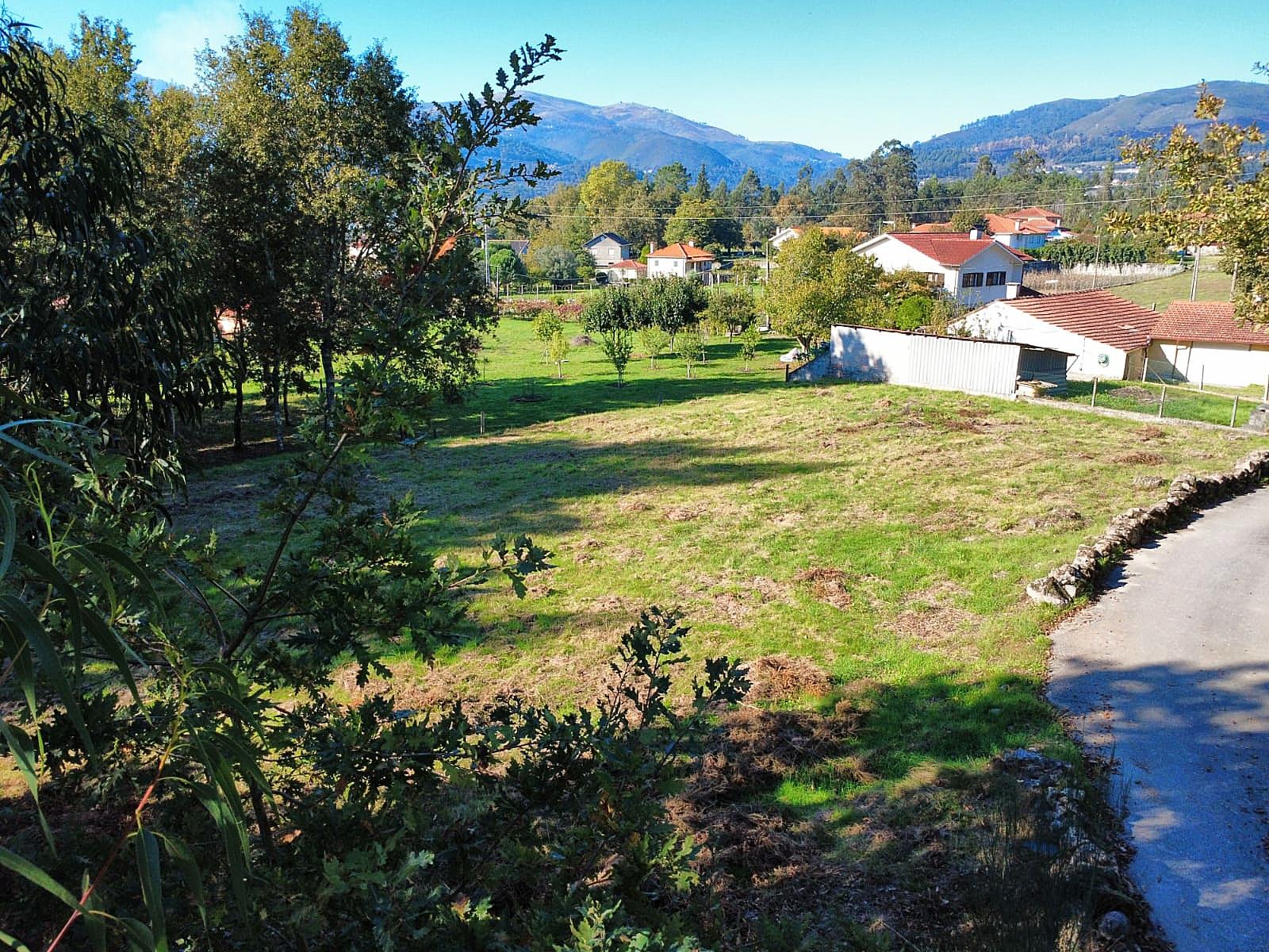 Terrreno para construçao em Vilela