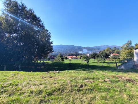 Terrreno para construçao em Vilela