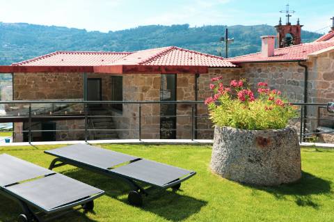 Agroturismo de charme com 12 suites e piscina em Ponte da Barca