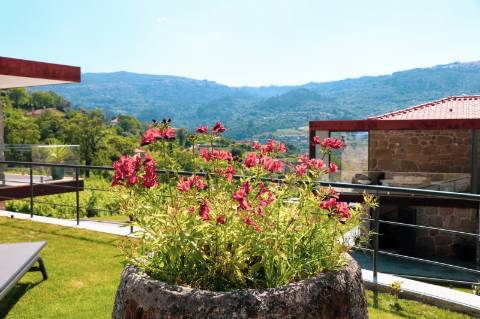 Agroturismo de charme com 12 suites e piscina em Ponte da Barca