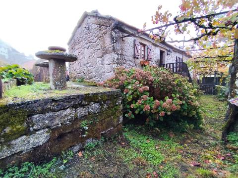 Moradia Típica do Alto Minho