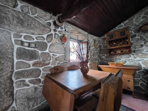 Moradia Típica do Alto Minho