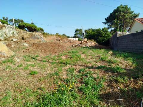 TERRENO PARA CONSTRUÇÃO VISTAS MAR
