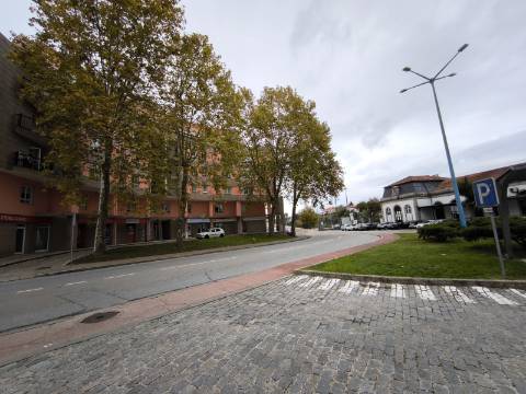 Apartamento T2 Moderno no Coração de Valença