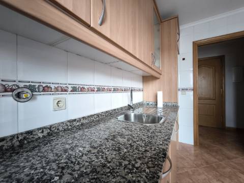 Apartamento T2 Moderno no Coração de Valença