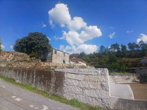 Moradia para restauro