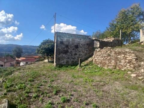 Moradia para restauro