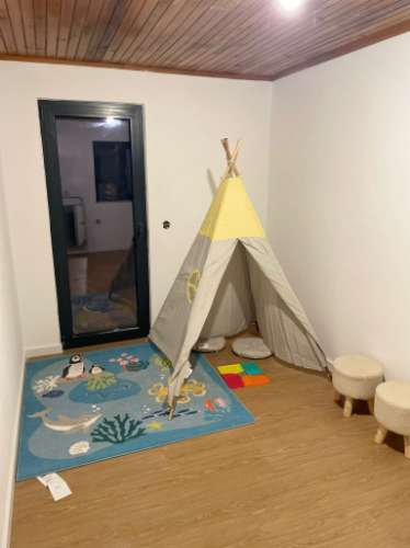 Villa T3 de dois andares renovada, Vila Verde