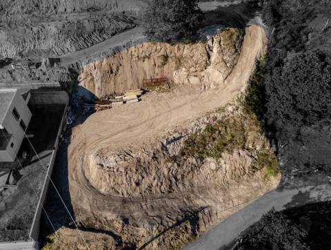 Terreno com projeto aprovado