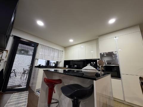 Moradia T2 + 1 (2022)