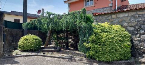 Moradia V3 + 1 em Oleiros, Ponte da Barca