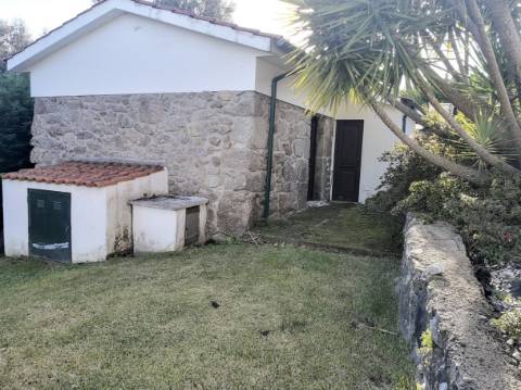 Moradia V3 + 1 em Oleiros, Ponte da Barca