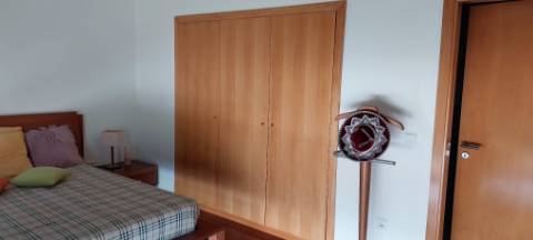 Moradia V3 + 1 em Oleiros, Ponte da Barca