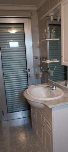 Moradia V3 + 1 em Oleiros, Ponte da Barca