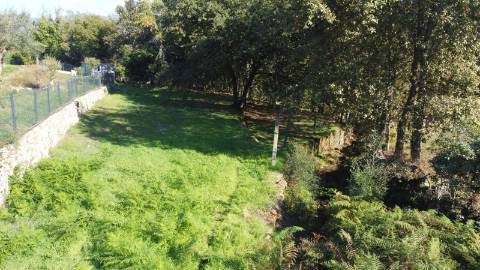 Moradia para Restauro com Terreno - Sabadim, Arcos de Valdevez