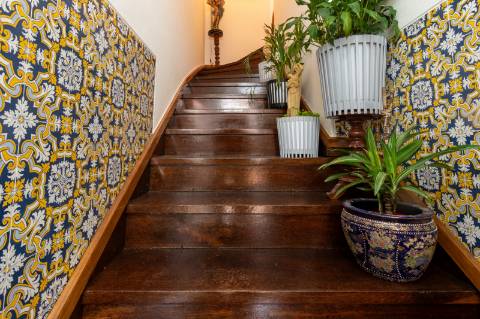 T2 com Jardim, Garagem e Terreno em Meadela - Viana do Castelo