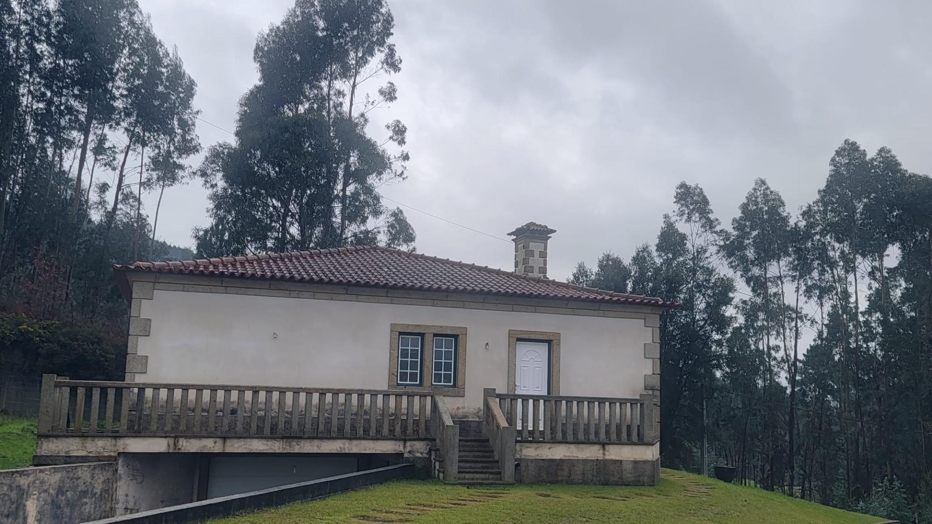 Moradia T3 individual em zona calma