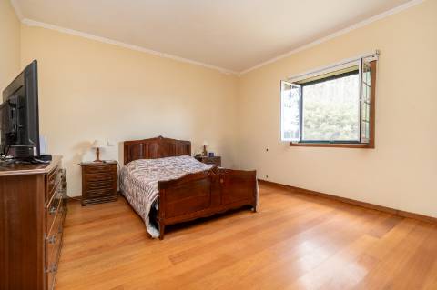 Moradia T3 individual em zona calma