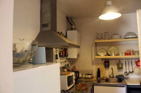 Quintinha com 2 moradias em pedra