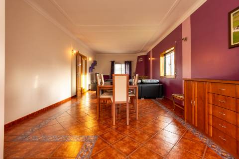 Moradia T3 em Castanheira - Paredes de Coura