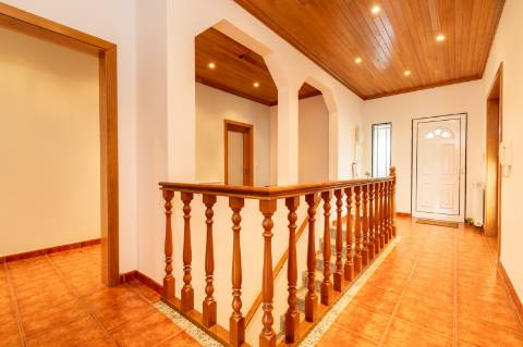 Moradia T3 em Castanheira - Paredes de Coura