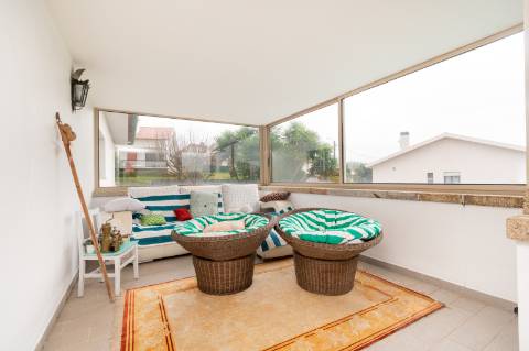 Excelente moradia T5 vistas rio