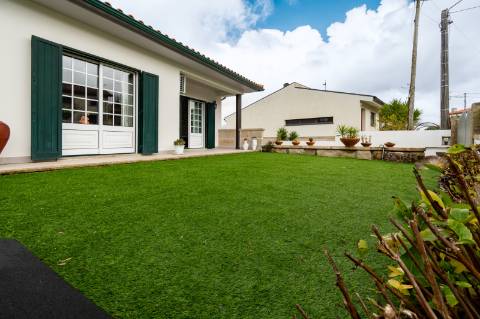 Excelente moradia T5 vistas rio