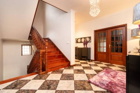 Moradia T5 com 420 m2, Braga