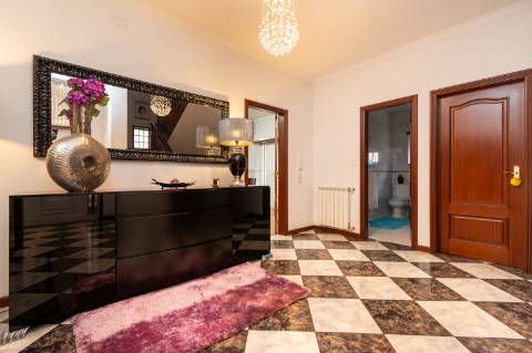 Moradia T5 com 420 m2, Braga