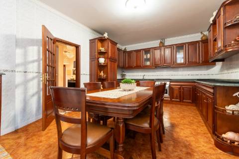 Moradia T5 com 420 m2, Braga