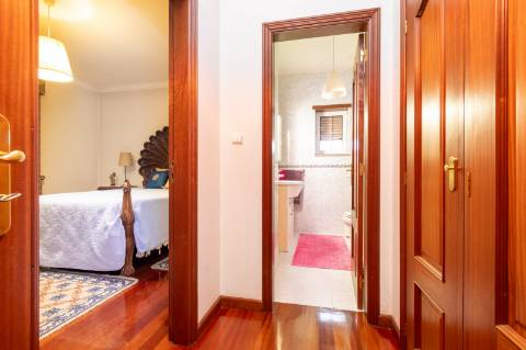 Moradia T5 com 420 m2, Braga