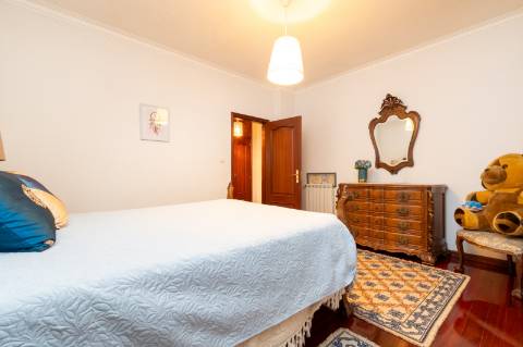 Moradia T5 com 420 m2, Braga