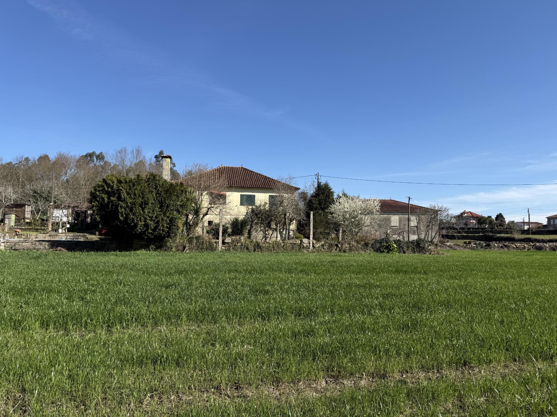 Quinta c/ Moradia V4 em Panque, Barcelos