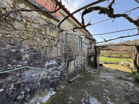 Quinta c/ Moradia V4 em Panque, Barcelos