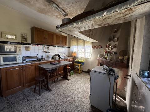 Quinta c/ Moradia V4 em Panque, Barcelos